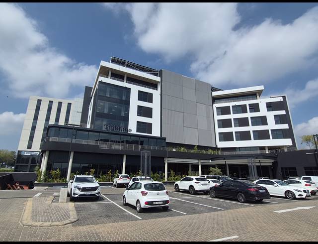 285M² OFFICE TO LET IN GLENADRIENNE